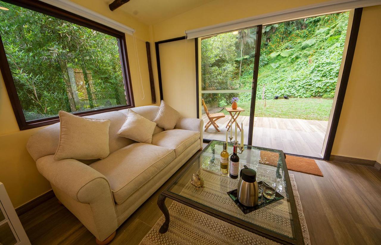 Las Mercedes Lodge Cali Extérieur photo