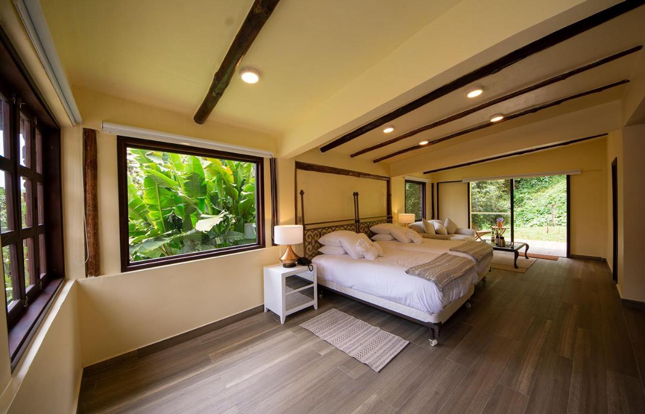 Las Mercedes Lodge Cali Extérieur photo