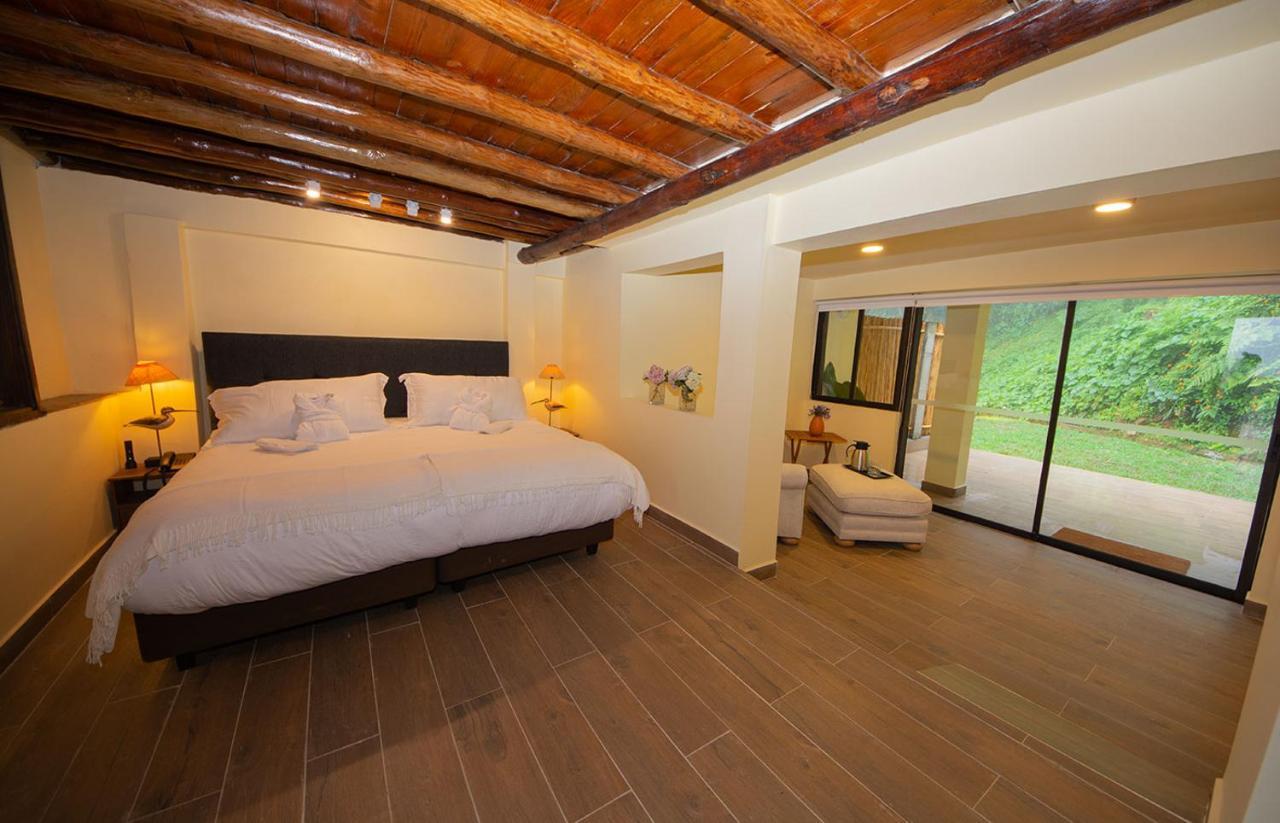 Las Mercedes Lodge Cali Extérieur photo